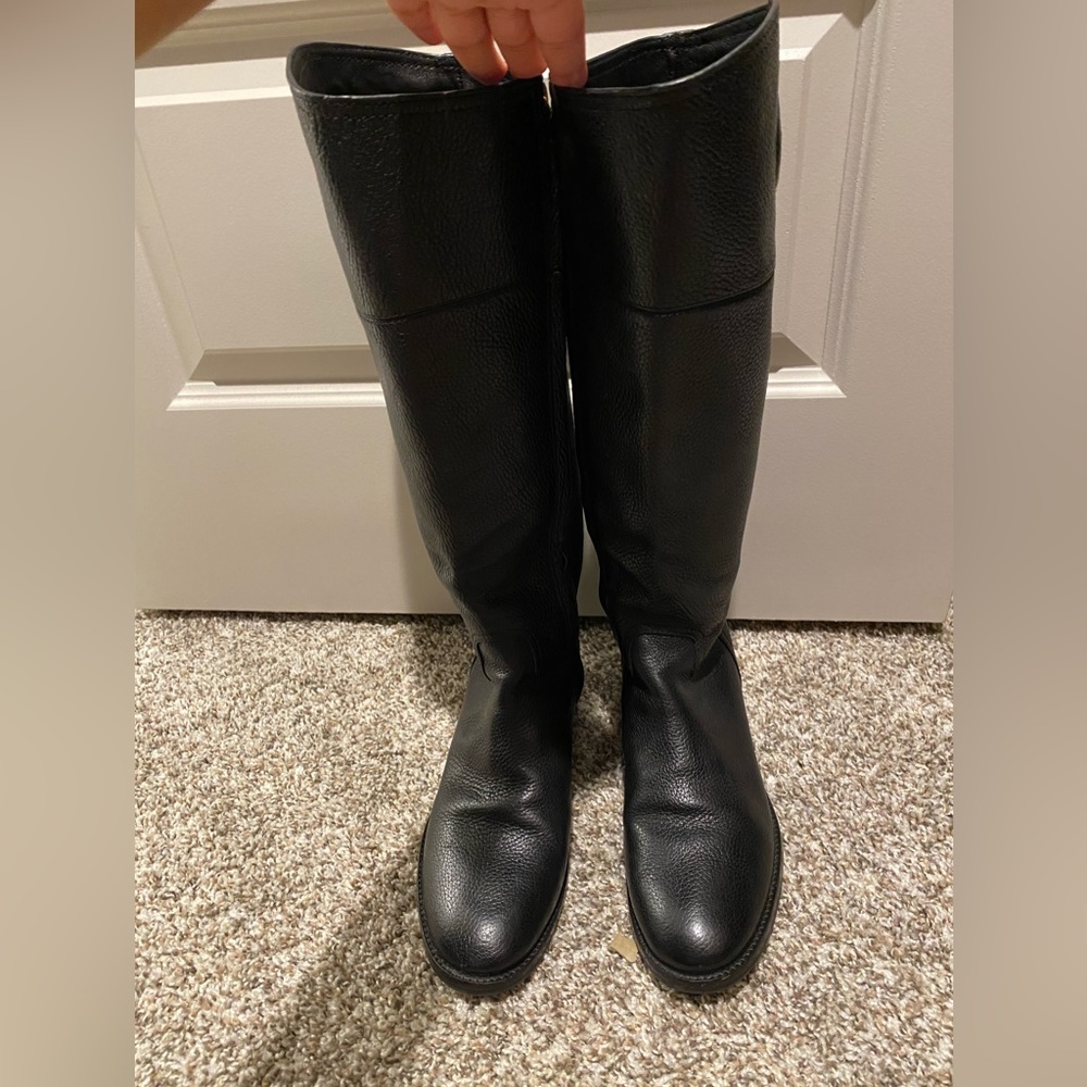 Black Tory Burch boots size 8